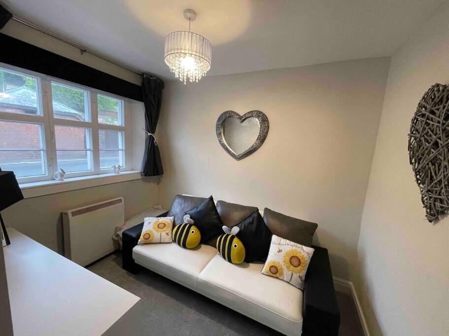 Yew Tree Cottage, 3 Bedroom, 4 Church Row Defynnog Devynock Exterior foto