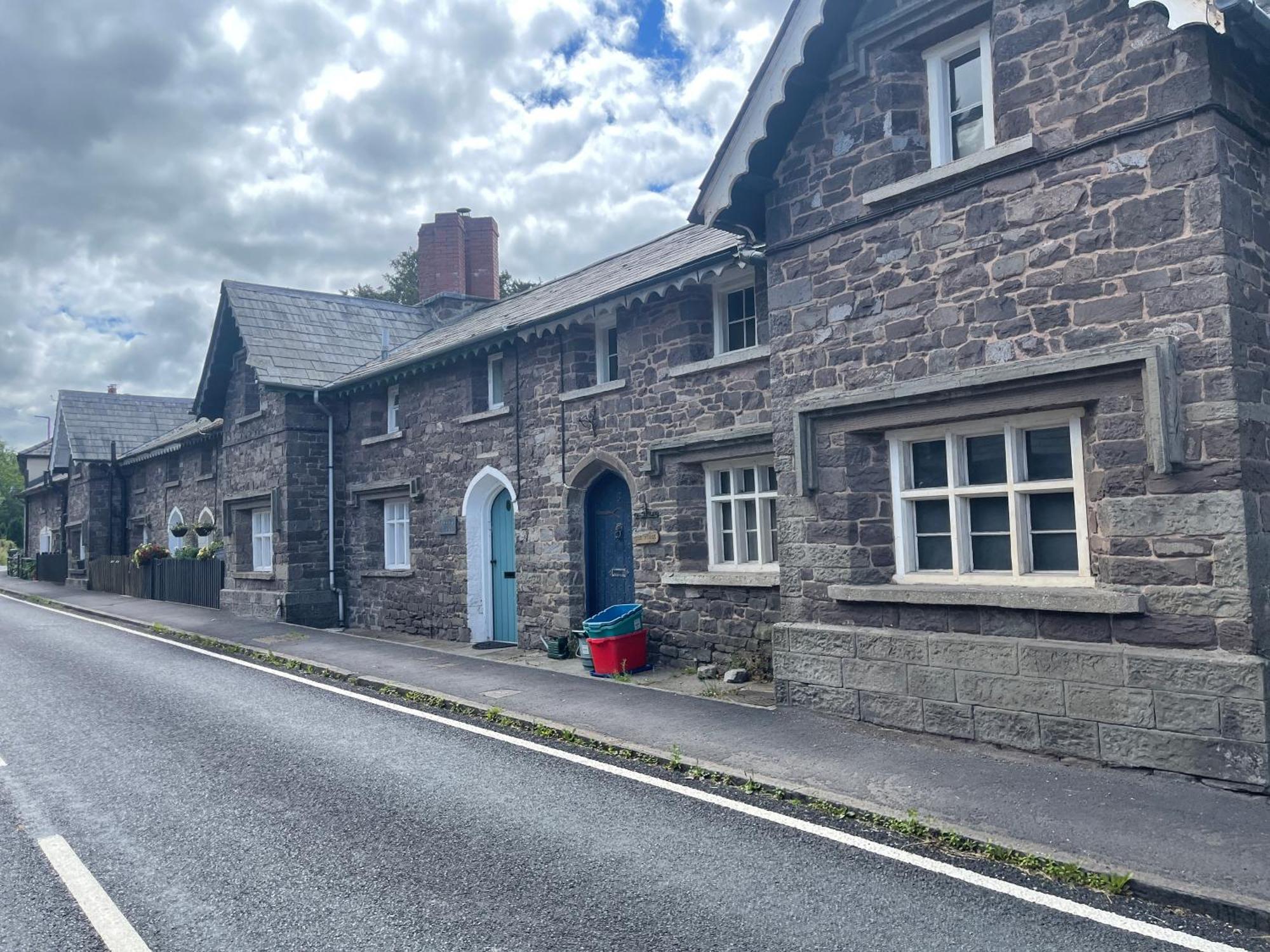 Yew Tree Cottage, 3 Bedroom, 4 Church Row Defynnog Devynock Exterior foto